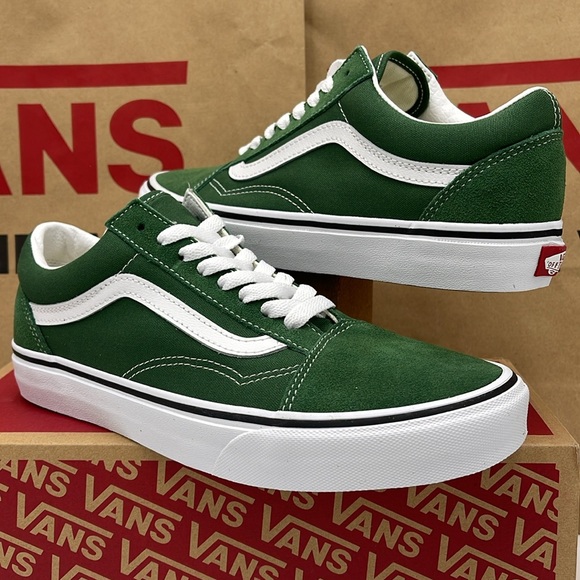 Vans WMNS Old Skool Vr3 Color Theory Greener Past
VN0005UF6QU
Sneakersrs - Picture 8 of 16